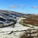 The Wharfe - Cosy, Comfortable Retreat *