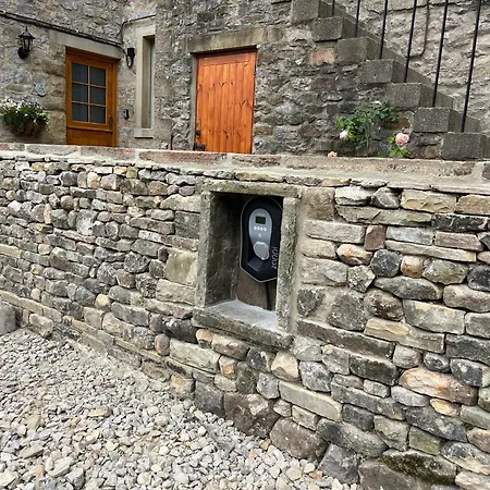 The Wharfe - Cosy, Comfortable Retreat Daire Buckden (North Yorkshire)
